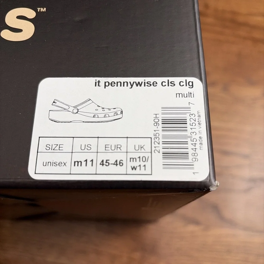 Crocs Pennywise IT Chapter 2 Classic Clog Adult Men's Size 11 / Women's Size 13